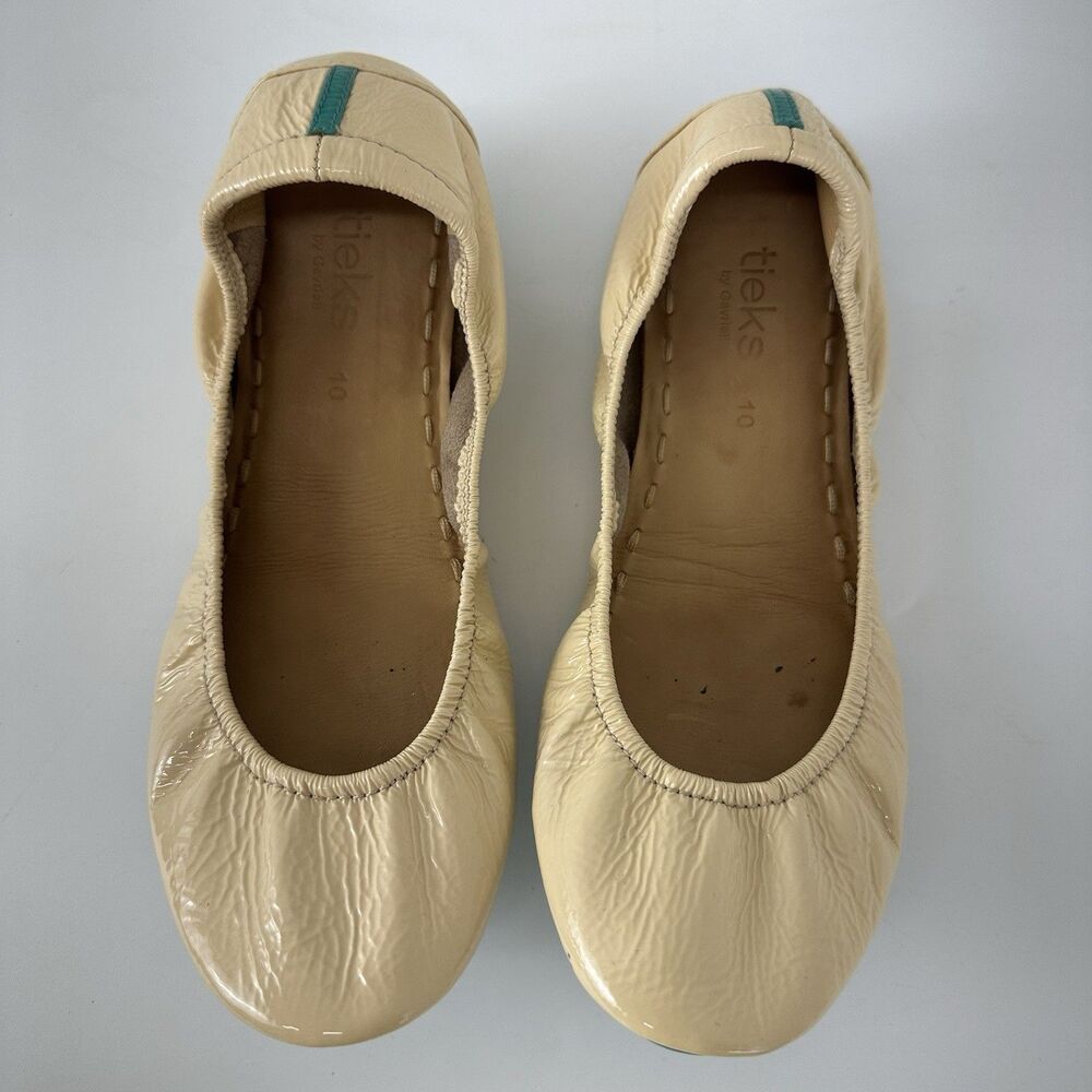 Tieks Biscotti Patent Leather Ballet Flats Women's 10 Cream Tan Neutral Foldable